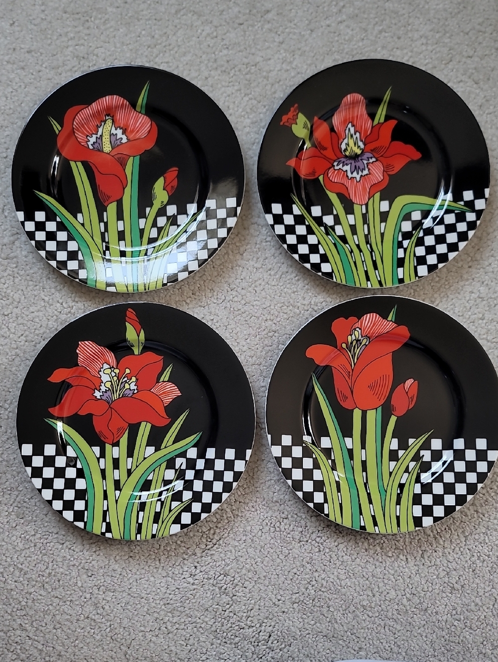 Fitz And Floyd "Jardin Rouge"  Plates with Red Flowers (Set of 4)